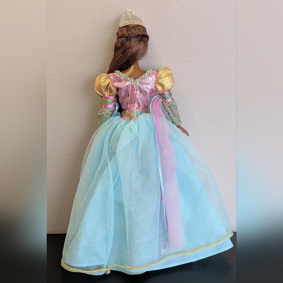 Barbie | 2005 Rapunzel's Wedding Black AA Barbie, 1994 & 1999 Gowns - Picture 8 of 15